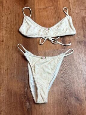 pacsun floral bikini cream sz medium rose dainty lolita coquette dainty whimsy